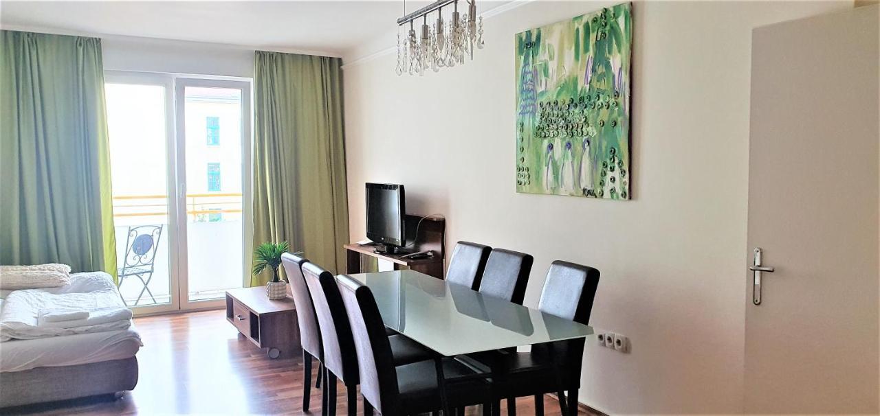 Govienna - Messe Wien Apartment Екстер'єр фото